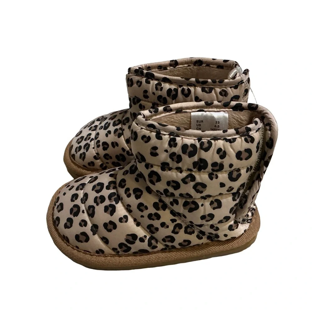 NWT H&M Kids Quilted Padded Faux Fur Boots - Size 6.5 - Leopard Print